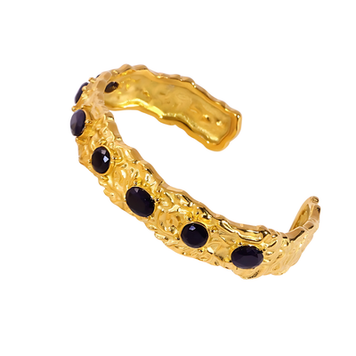 Brazalete Serena  – Oro 18k y circonitas en un diseño hecho a mano